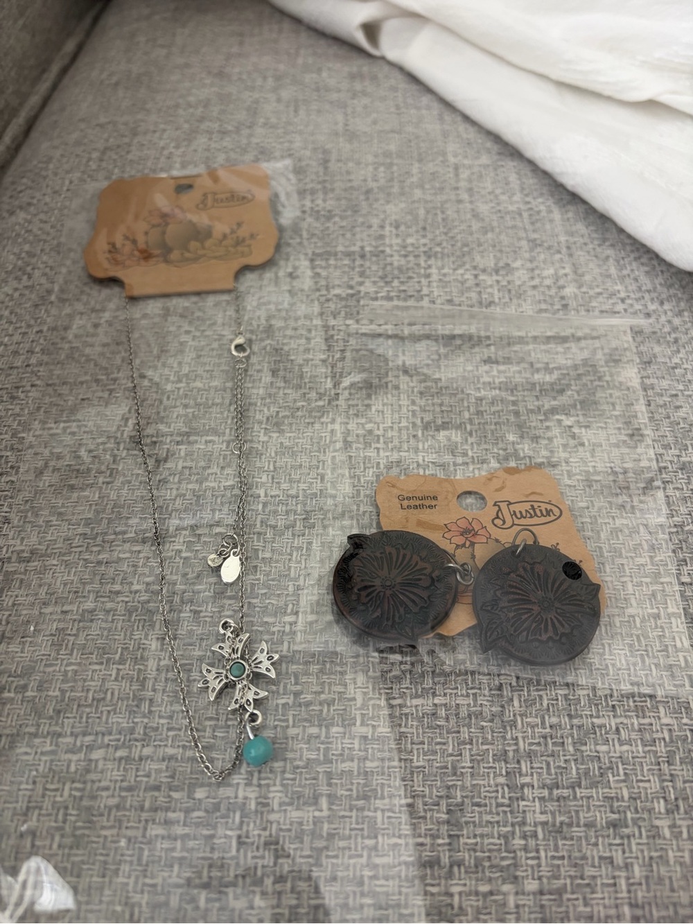 Justin Boots Turquoise and Brown Necklace and Leather Earrings Set